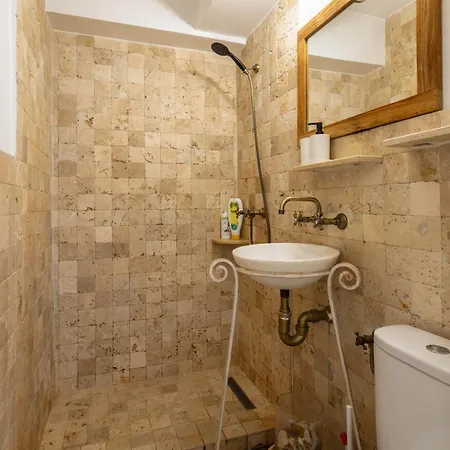 Apartment Cismigiu With Balcony & View *