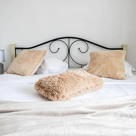 Apartment Cismigiu With Balcony & View Bucharest