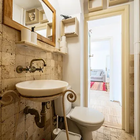 Cismigiu With Balcony & View דירה בוקרשט