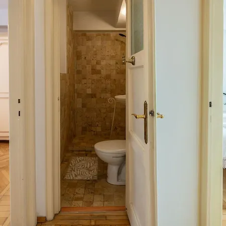 Cismigiu With Balcony & View * Bucharest