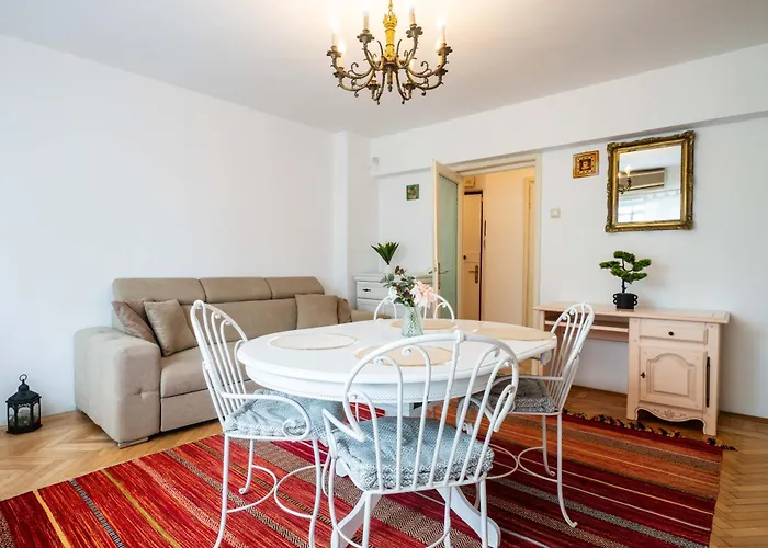 Apartment Cismigiu With Balcony & View Bucharest