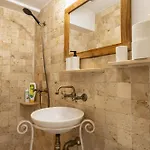Apartment Cismigiu With Balcony & View