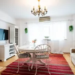 Cismigiu With Balcony & View Apartment Bucharest